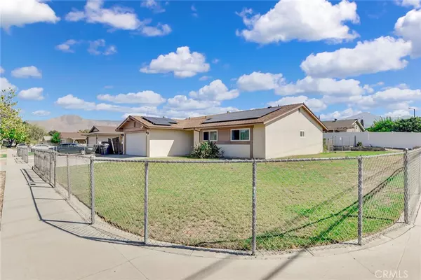 Redlands, CA 92374,1602 Glover ST