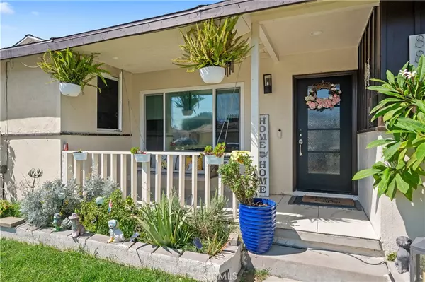 Pico Rivera, CA 90660,8849 Pico Vista