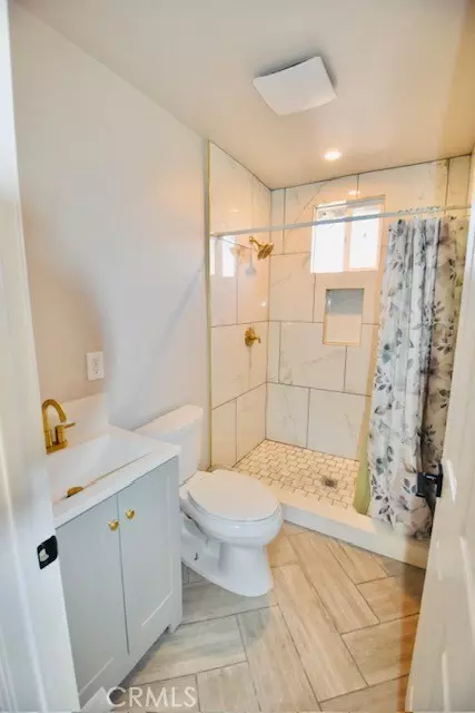 La Puente, CA 91744,621 FRANDALE
