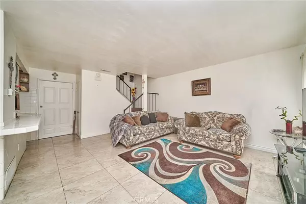 Riverside, CA 92503,4801 Jackson ST #C