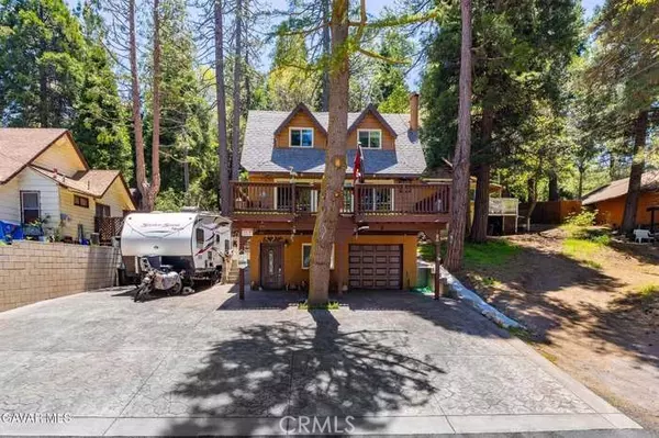 23095 23095 Balsam LN, Crestline, CA 92325