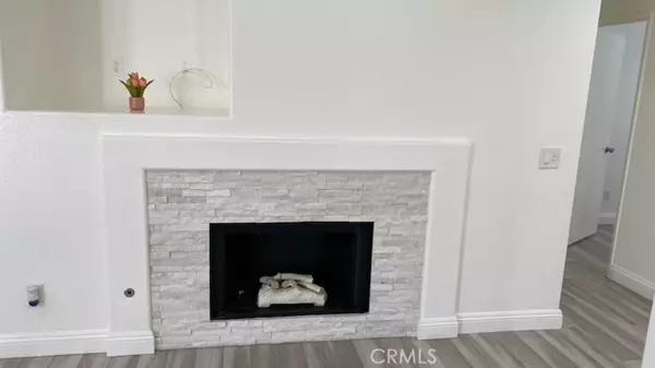 Colton, CA 92324,1005 S Helena St