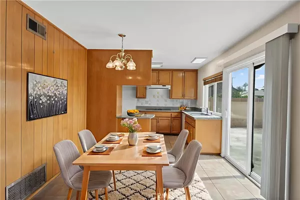 Buena Park, CA 90620,7430 El Rosal CIR