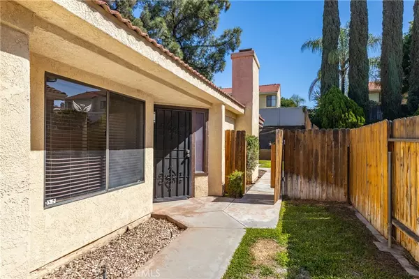 Redlands, CA 92374,10695 Jasper AVE