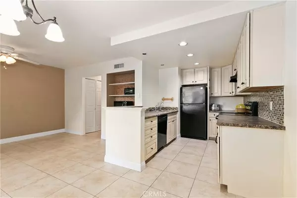 Redlands, CA 92373,101 E Cypress