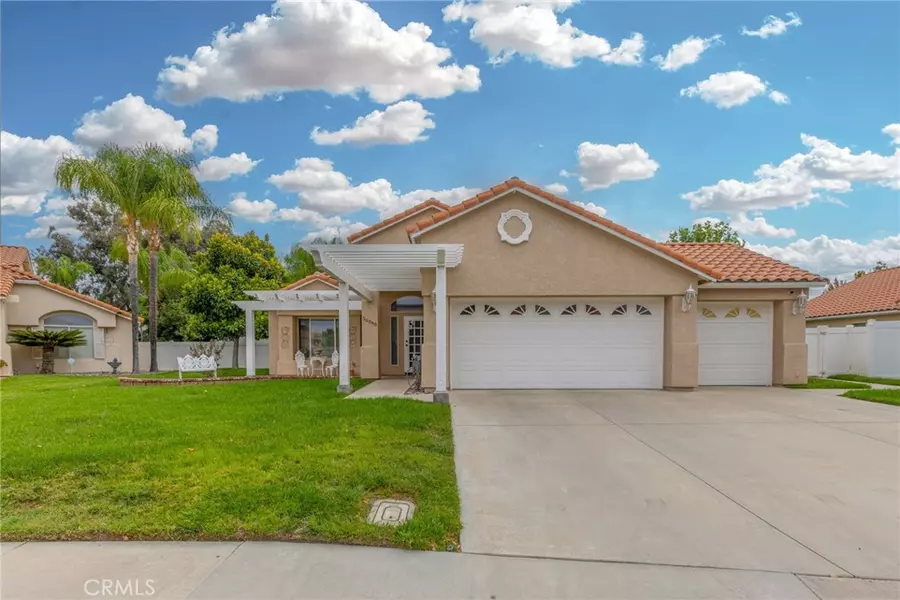 26048 Avenida Hortensia, Hemet, CA 92544