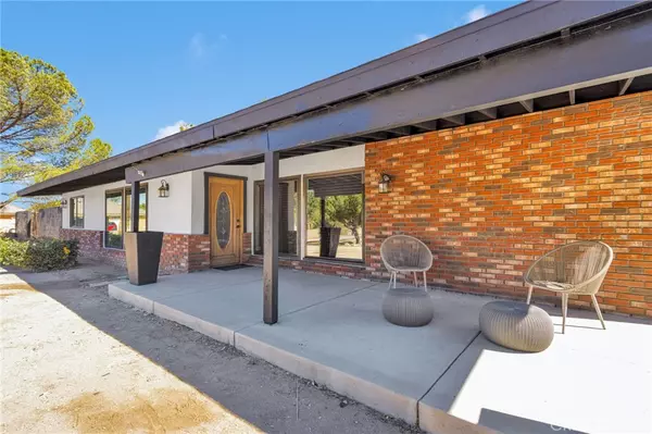 Hesperia, CA 92345,17539 Adobe