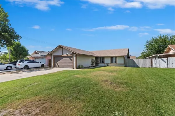 1022 N F, Perris, CA 92571