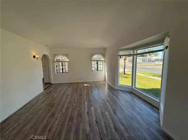 Bell, CA 90201,4610 Weik Ave