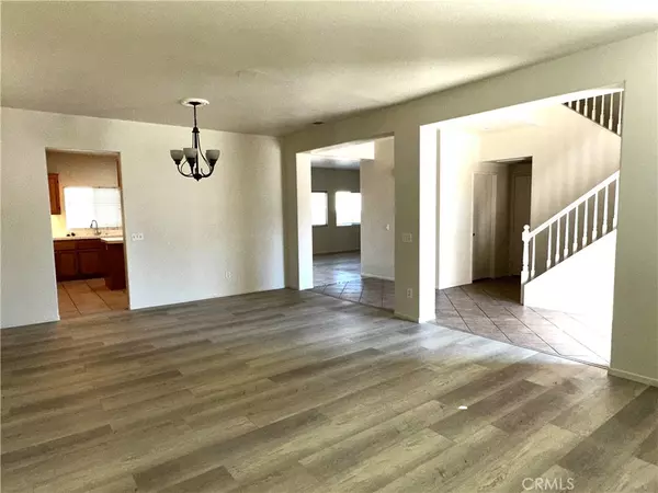 Victorville, CA 92394,14530 Phoenix