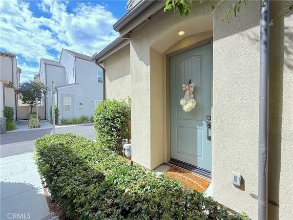 Corona, CA 92883,4173 Horvath #103