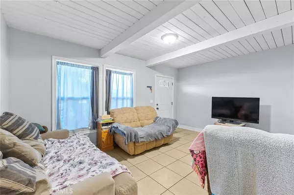 Bloomington, CA 92316,18585 14th