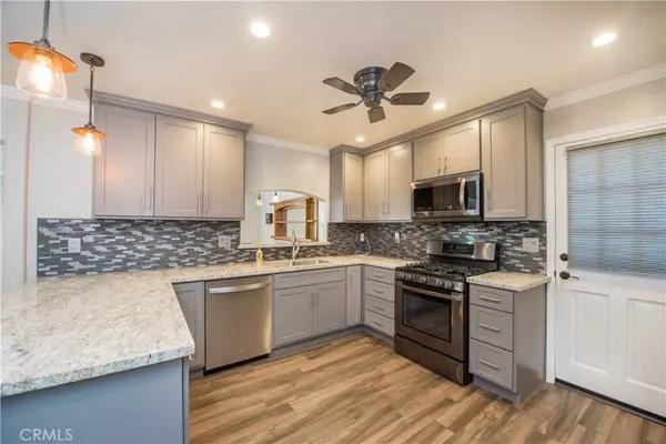 Anaheim, CA 92805,1415 E South