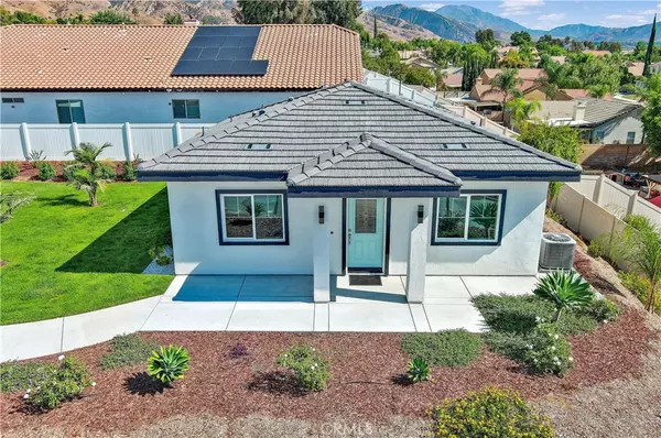 Highland, CA 92346,29329 Kemper LN