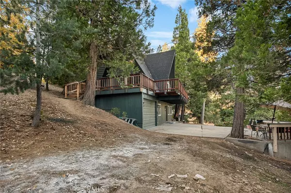 Lake Arrowhead, CA 92352,579 Golf Course Rd