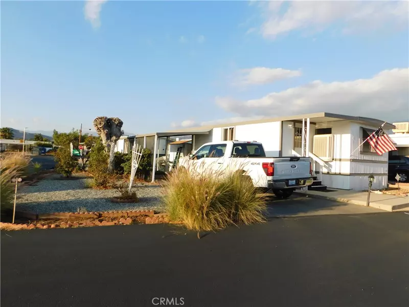 12656 2ND #14, Yucaipa, CA 92399