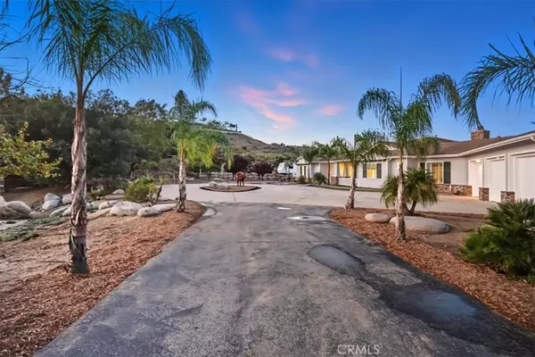 Murrieta, CA 92562,21855 The Trails CIR