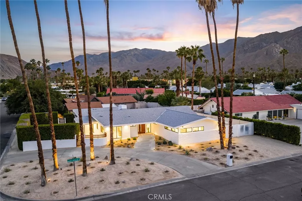 Palm Springs, CA 92264,1975 E Mark Leslie