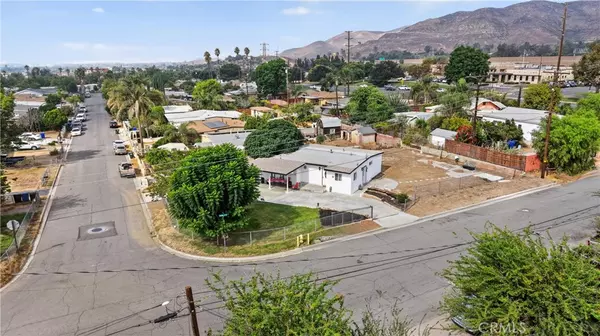 7411 Eddy, Jurupa Valley, CA 92509