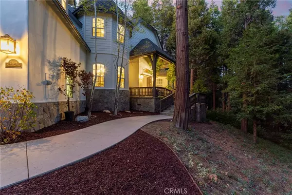 Lake Arrowhead, CA 92352,29198 Pigeon Hawk LN