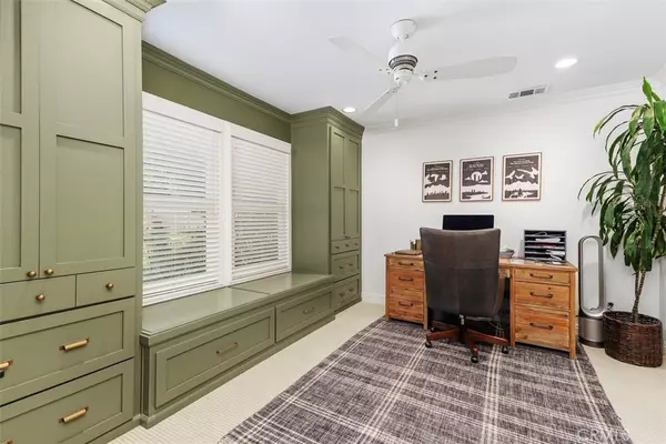 Corona, CA 92881,342 Selkirk Drive