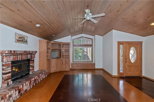 Big Bear Lake, CA 92315,111 Stony Creek