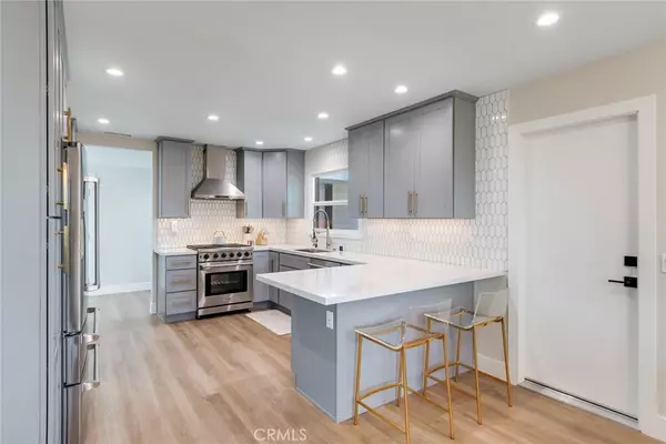 Yorba Linda, CA 92886,5312 Kentwater PL