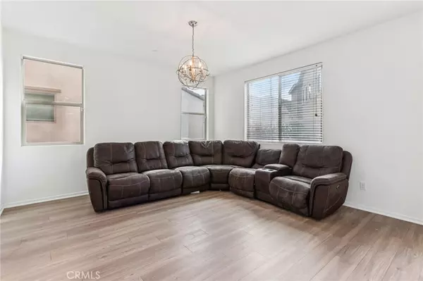 Lake Elsinore, CA 92532,24201 Carnation