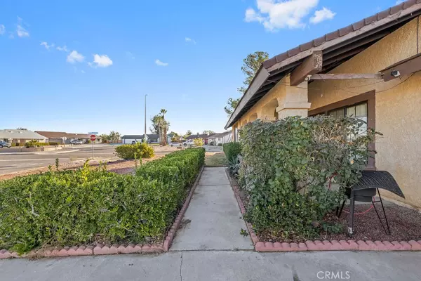 Victorville, CA 92392,13847 Galaxy Way