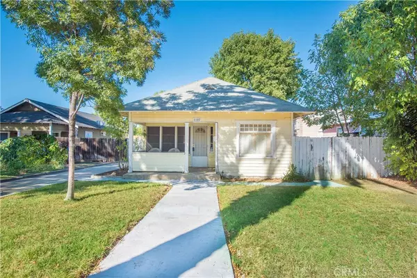 Corona, CA 92882,1107 W Grand