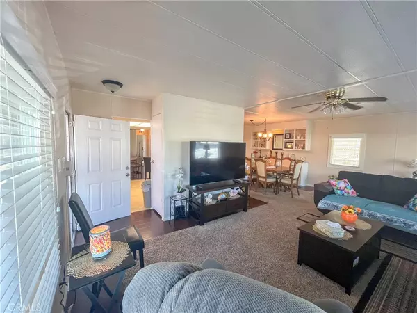 Riverside, CA 92505,4000 Pierce #135