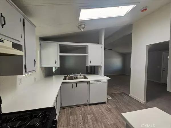 Redlands, CA 92374,1721 E Colton AVE #33