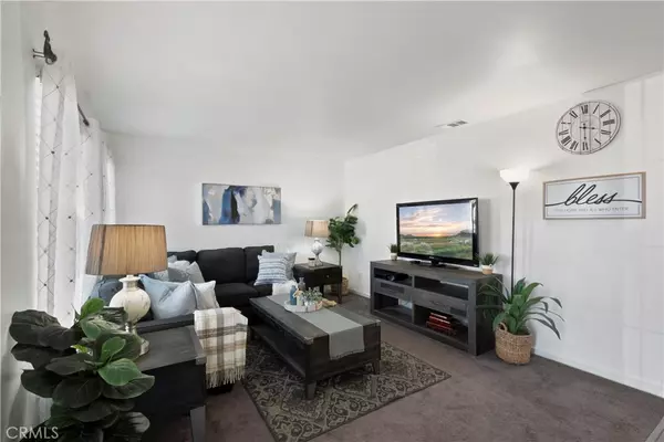 Corona, CA 92882,1478 Dyer