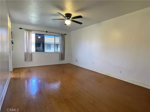 Upland, CA 91786,939 W Pine St #E