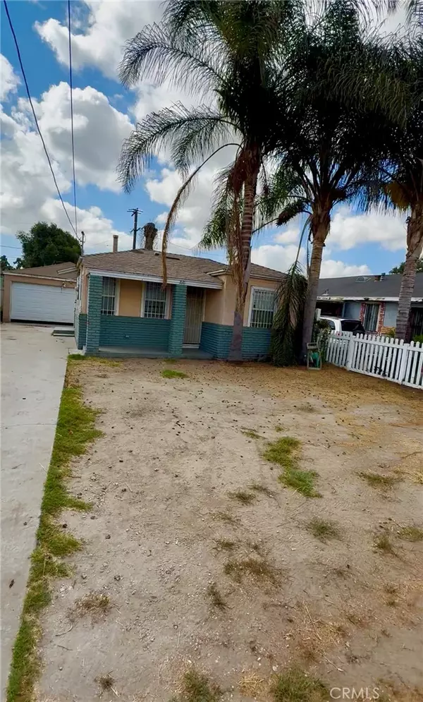 Compton, CA 90222,2618 E 124th