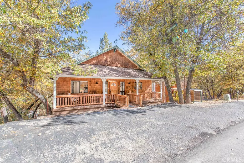 Big Bear, CA 92314,1416 Klamath RD