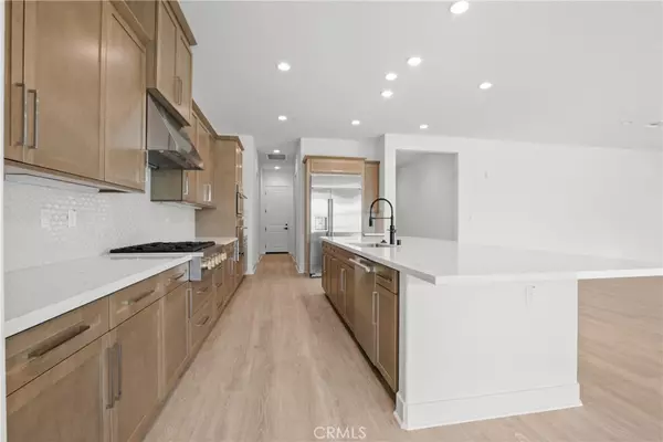 Chino, CA 91710,4685 Avondale CT