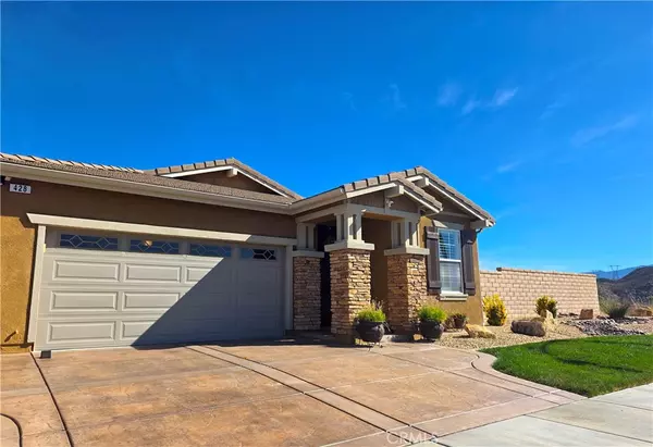 Beaumont, CA 92223,428 Saddlerock