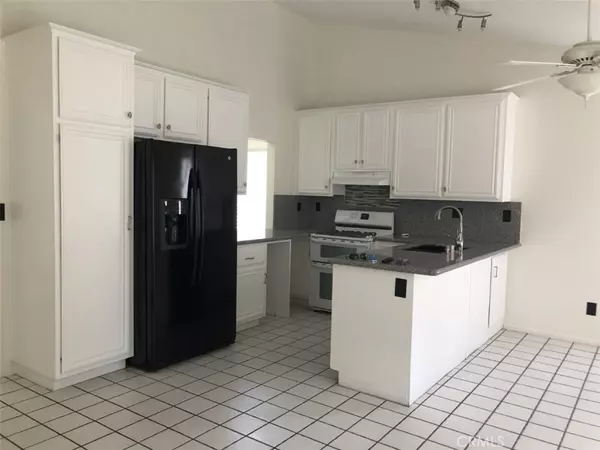 Banning, CA 92220,781 Torrey Pines RD