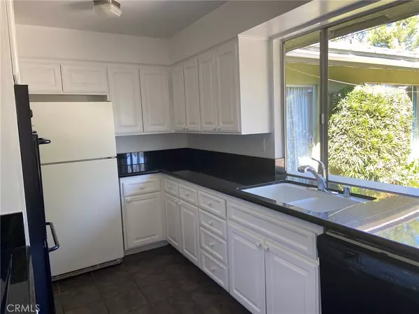 Redlands, CA 92373,30895 Palo Alto DR