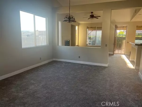 Banning, CA 92220,581 Dorothy Anna