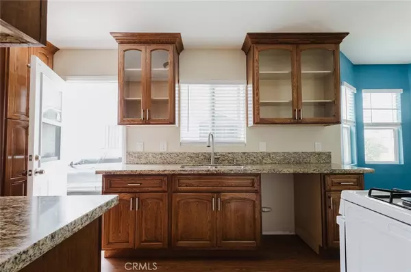 Los Angeles, CA 90016,2226 Hauser BLVD