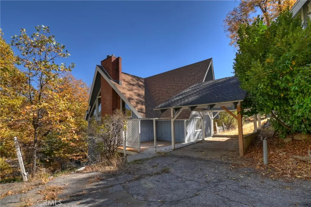 Lake Arrowhead, CA 92352,28315 North Bay #3