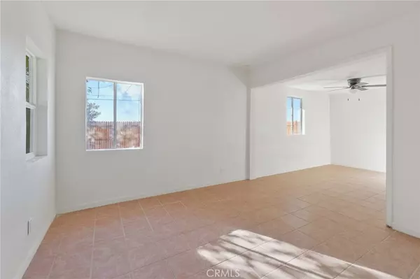 Yermo, CA 92398,569 W Williams #1