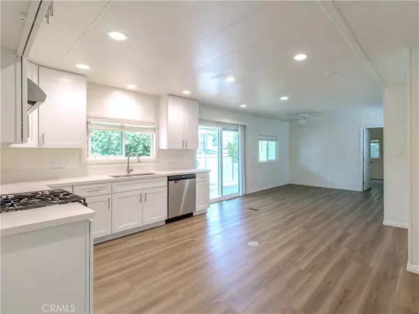 Corona, CA 92882,1439 Ridgemont