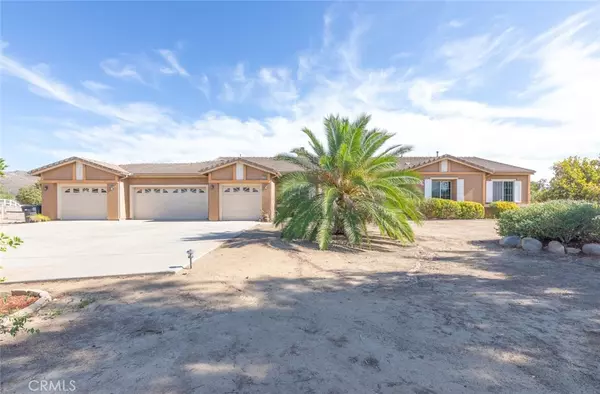 Perris, CA 92570,17920 Pony Butte CT