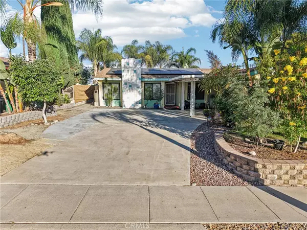 Corona, CA 92879,571 Oriole