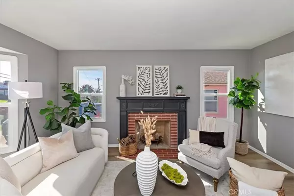 Los Angeles, CA 90047,1905 W 115th