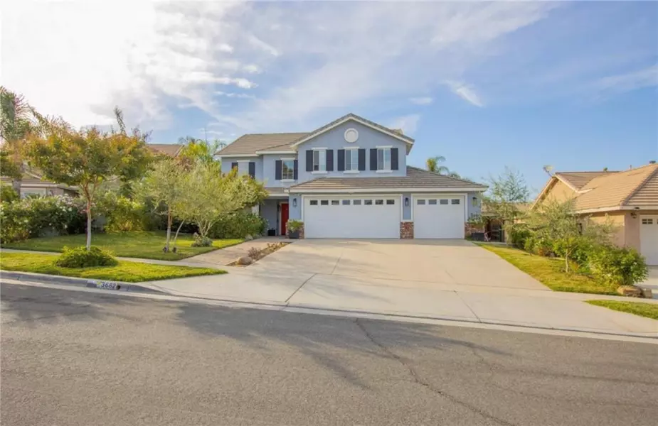 3682 Grovedale ST, Corona, CA 92881