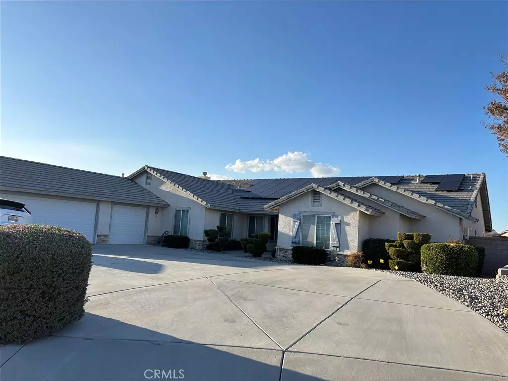 Apple Valley, CA 92308,20146 Majestic